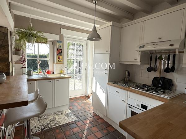 MAISON SEMI-INDIVIDUELLE DE 81 M² AVEC 2 CH + 1 BUREAU + JARDIN + GARAGE Roncq (59223)