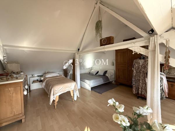 MAISON SEMI-INDIVIDUELLE DE 81 M² AVEC 2 CH + 1 BUREAU + JARDIN + GARAGE Roncq (59223)