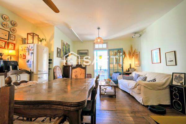 Maison de ville rénovée, 4 pièces, 2 chambres,