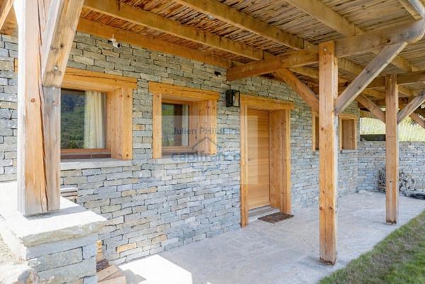 Magnifique Chalet sur la commune de Saint Jean St Nicolas