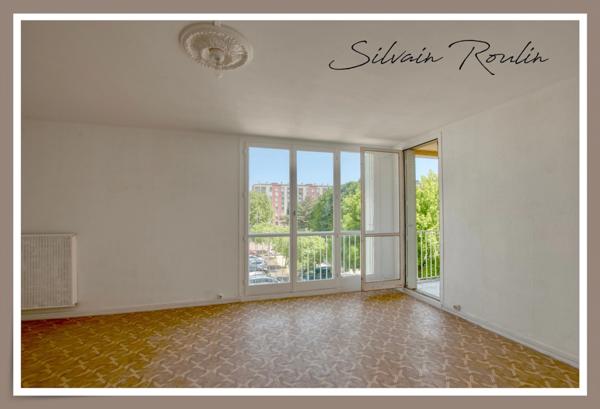 Appartement à vendre 5 pièces PIERRELATTE (26)