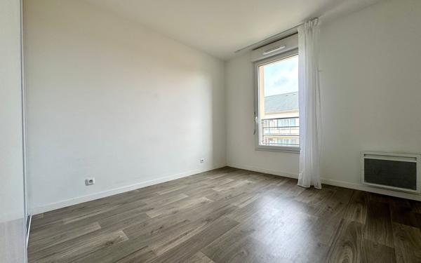 Appartement à vendre    3 pièces •  Mennecy