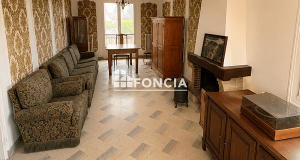 Location Local commercial 4 pièces 92 m² - Rubelles 77950