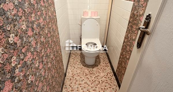 Location Local commercial 4 pièces 92 m² - Rubelles 77950