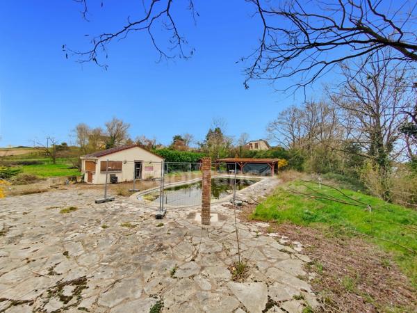 Dpt Saône et Loire (71), à vendre Proche de Chalon-Sur-Saône rare Terrain au bord de Saône de 11 252 m²
