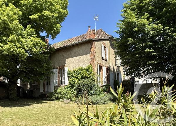 Maison à vendre  10 pièces - 250 m2 DORNES - 58