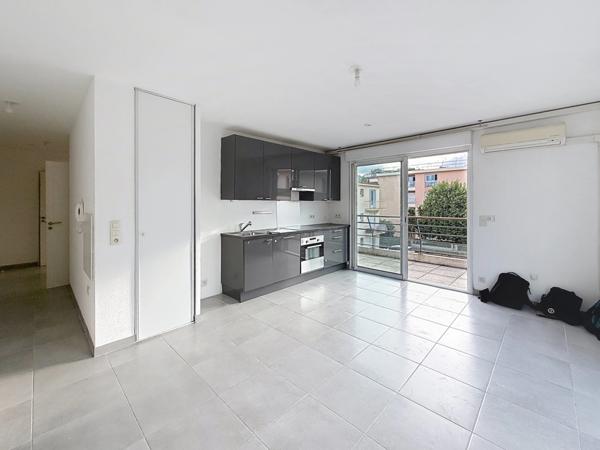 Appartement à vendre 3 pièces d'angle