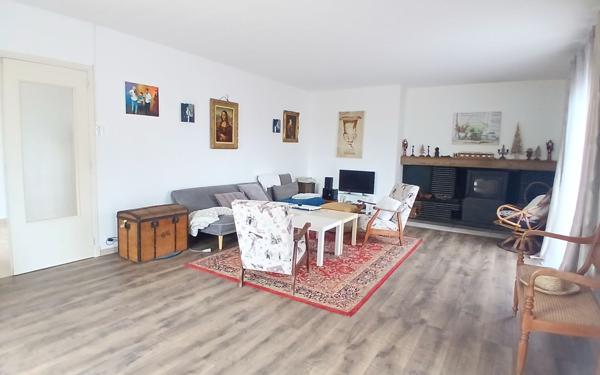 Maison à vendre    8 pièces • 247 m2 Saint-Alban