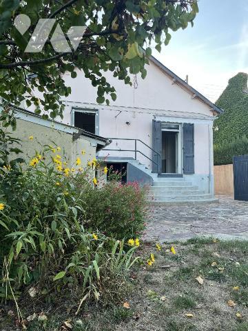 Maison de ville avec Garage & Jardin
