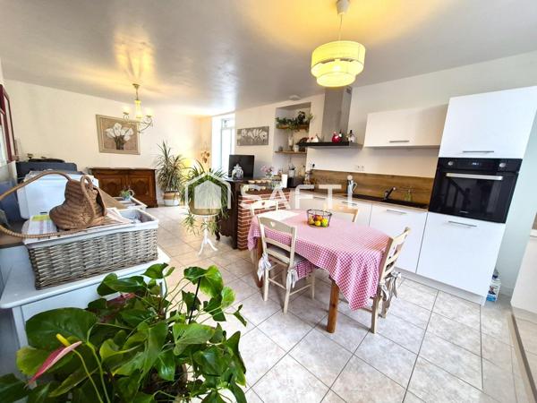 MAISON Centre-ville 2ch + Cour + Parking