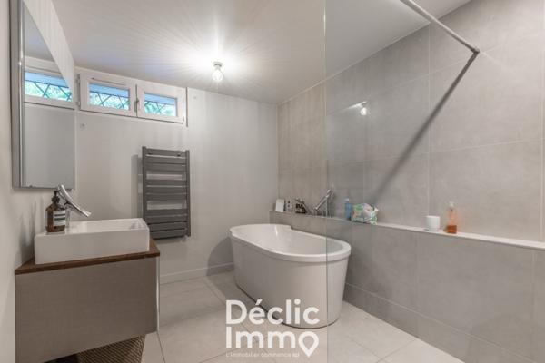 Vente maison Bouliac, 142m² 900m² 5 pièces 450 000€