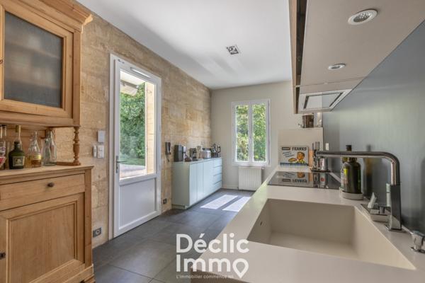 Vente maison Bouliac, 142m² 900m² 5 pièces 450 000€