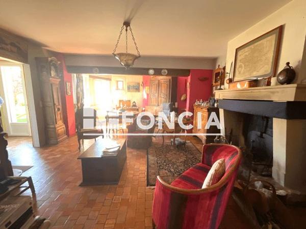 À vendre Maison 9 pièces 200 m² - La Flèche 72200