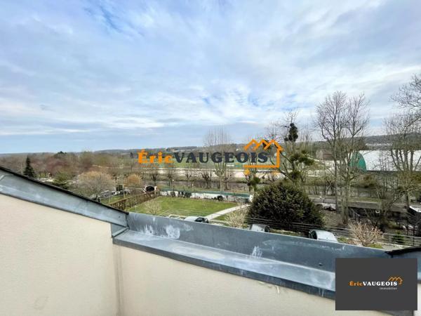 Vente                                                      Appartement
                        
                     4 pièces                      74 m2                     à Coulommiers