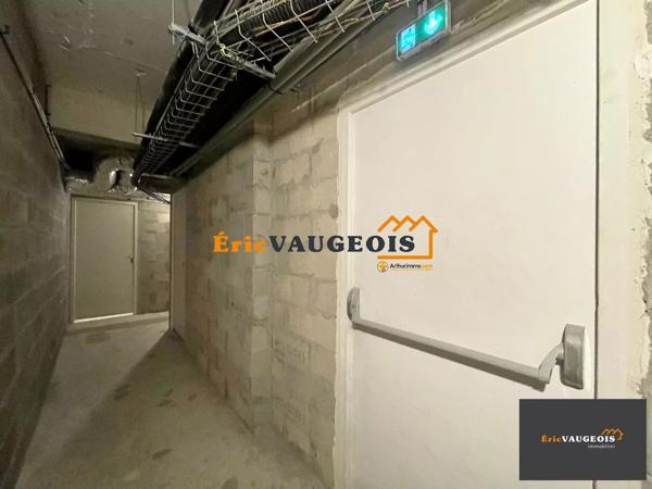 Vente                                                      Appartement
                        
                     4 pièces                      74 m2                     à Coulommiers
