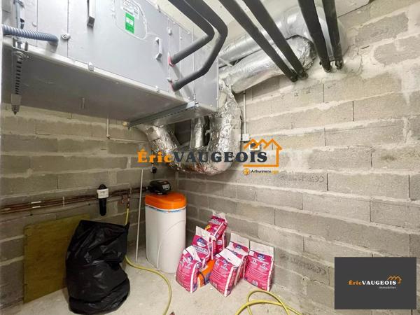 Vente                                                      Appartement
                        
                     4 pièces                      74 m2                     à Coulommiers