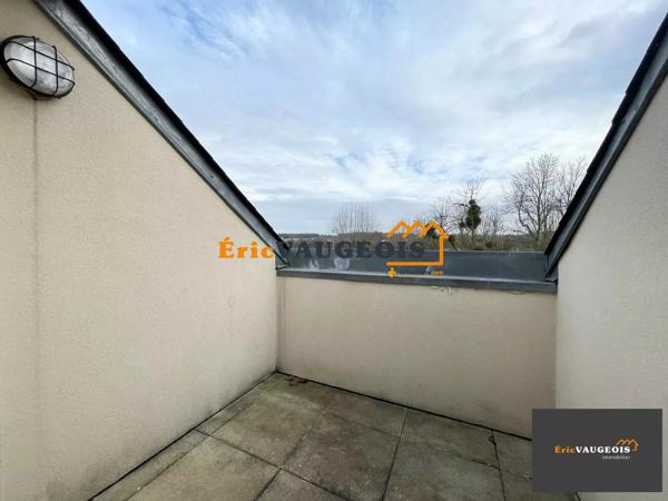 Vente                                                      Appartement
                        
                     4 pièces                      74 m2                     à Coulommiers