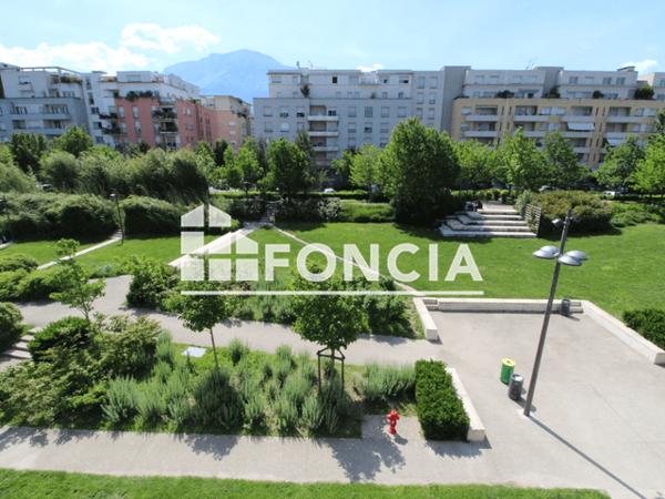 Location Studio meublé 24.48 m² - 12 TER AVENUE MARIE REYNOARD Grenoble 38100