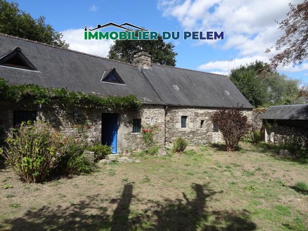 Longère en pierres à la campagne Plounevez-Quintin