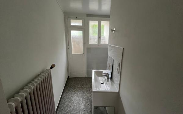 Appartement à louer    3 pièces •  Guingamp