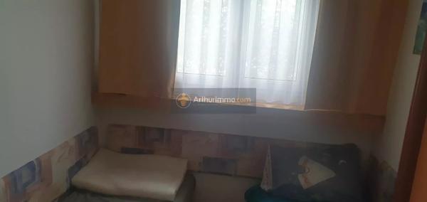 Vente                                                      Terrain
                        
                                         200 m2                     à Fréjus
