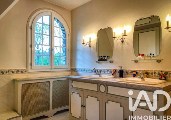 Maison à vendre 8 pièces 230 m² Beauvais