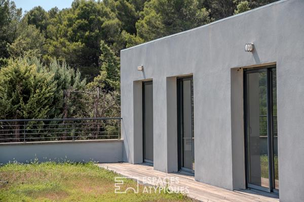 Maison d’architecte au style contemporain dans un cadre paisible