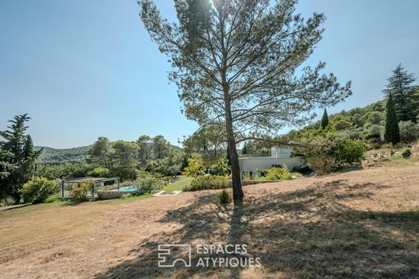 Maison d’architecte au style contemporain dans un cadre paisible