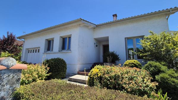 À vendre - Maison individuelle, 4 pièces située à Condom (32100)