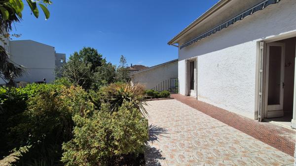 À vendre - Maison individuelle, 4 pièces située à Condom (32100)