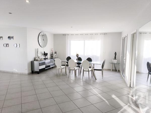 Maison à vendre  10 pièces - 242,96 m2 MARCILLY SUR EURE - 27