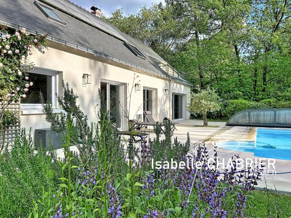 Maison familiale haut de gamme proche d'Angers