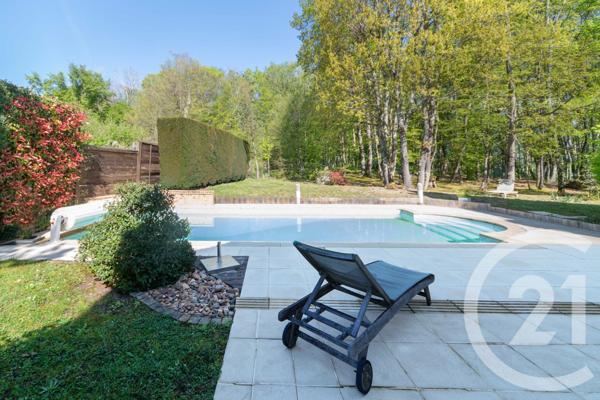 Maison à vendre  7 pièces - 214,75 m2 BELLERIVE SUR ALLIER - 03