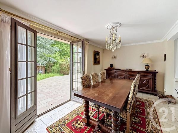 Maison à vendre  9 pièces - 166 m 2   RAMBOUILLET  - 78