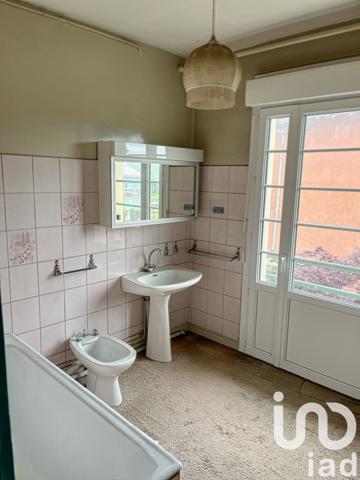 Maison traditionnelle 7 pièces de 141 m² à Tarbes (65000)