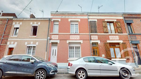 Maison à vendre  6 pièces - 118,97 m2 ST QUENTIN - 02