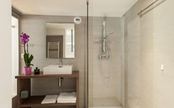 Immeuble à vendre    15 pièces •  Saint-Cyr-sur-Mer