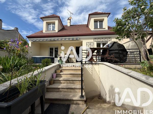 Maison à vendre 6 pièces 127 m² Le Blanc-Mesnil