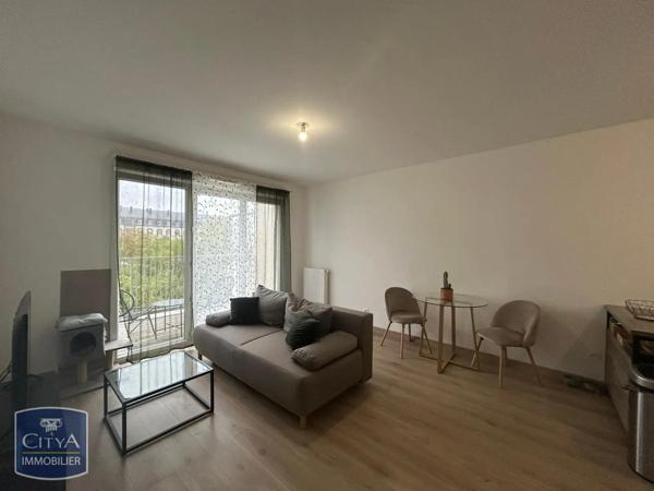 Appartement à louer 2 pièces 40.63m² Chartres (28000)