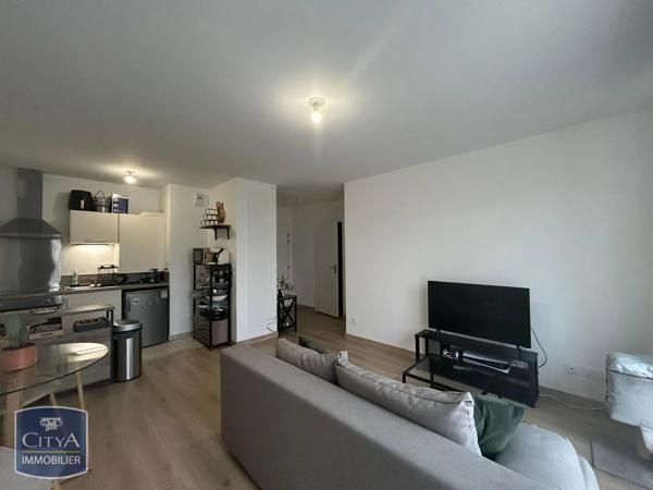 Appartement à louer 2 pièces 40.63m² Chartres (28000)