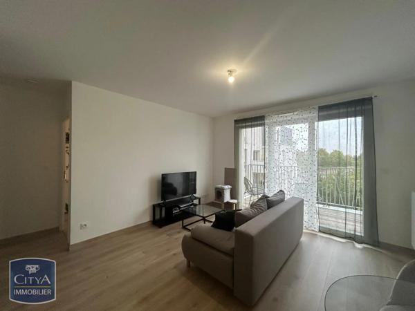 Appartement à louer 2 pièces 40.63m² Chartres (28000)