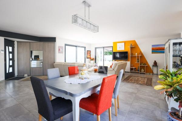 Maison plain-pied 192 m2