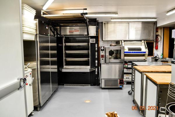 Belle boulangerie-patisserie, clé en main, emplacement strategique et excellente réputation