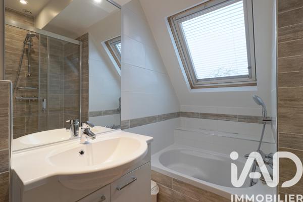 Maison à vendre 8 pièces 188 m² Rueil-Malmaison