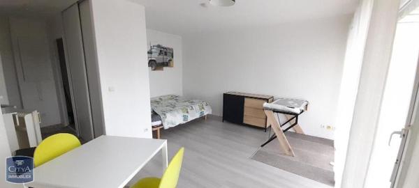 Appartement à louer 1 pièce 27.98m²