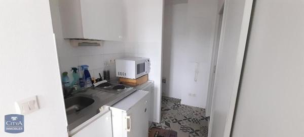 Appartement à louer 1 pièce 27.98m²