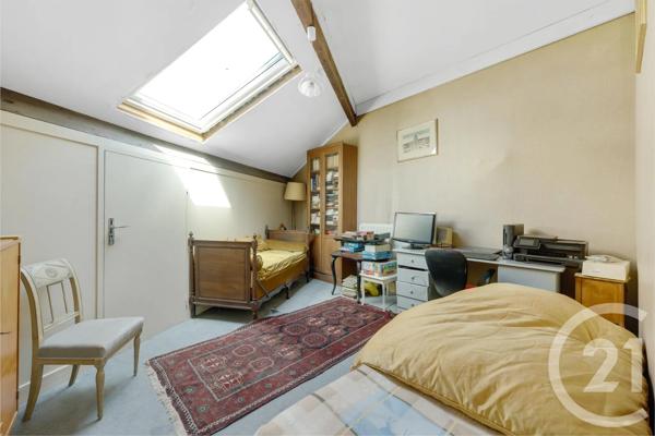 Maison à vendre  7 pièces - 215 m 2   VANVES  - 92
