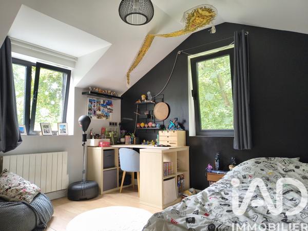 Maison à vendre 6 pièces 164 m² Saint-Arnoult-en-Yvelines