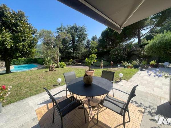 Maison familiale de 200 m² sur 12 976 m²