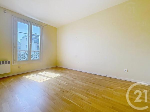 Appartement F4 à vendre  4 pièces - 61,08 m 2   PUTEAUX  - 92